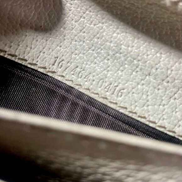 Gucci GG Logo Canvas Leather Trim Continental Wallet - Picture 11 of 15